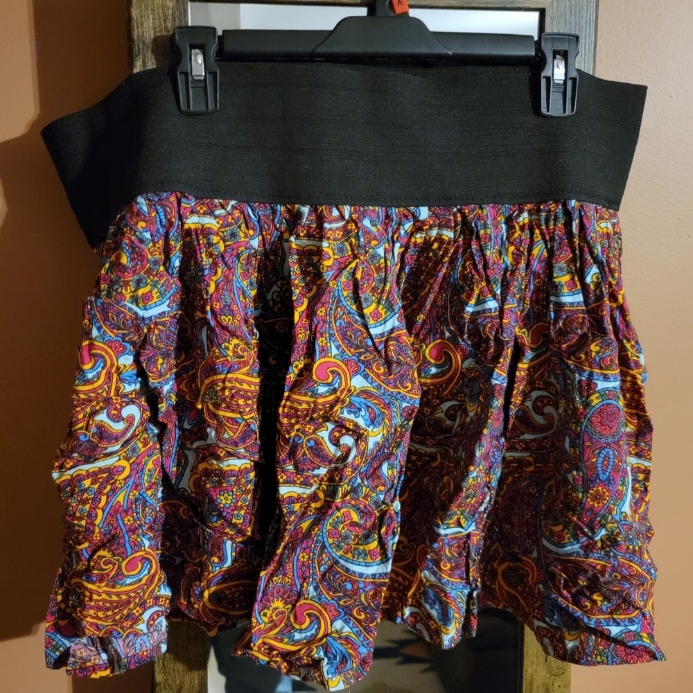 Paisley mumtum skirt